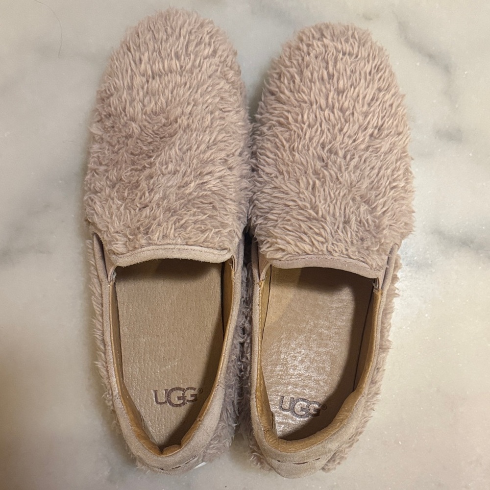 UGG Ricci Faux Sheepskin Slip On Sneakers - Muted Pink